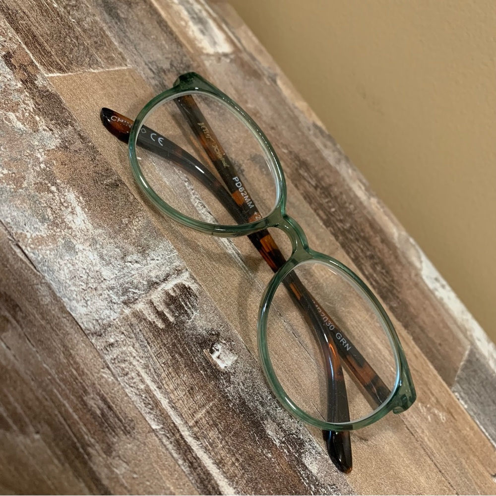 Betsey Johnson teal tortoise glasses
